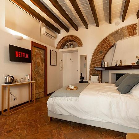 Cozy House In Naviglio Grande - Homy Apartments Milan Extérieur photo